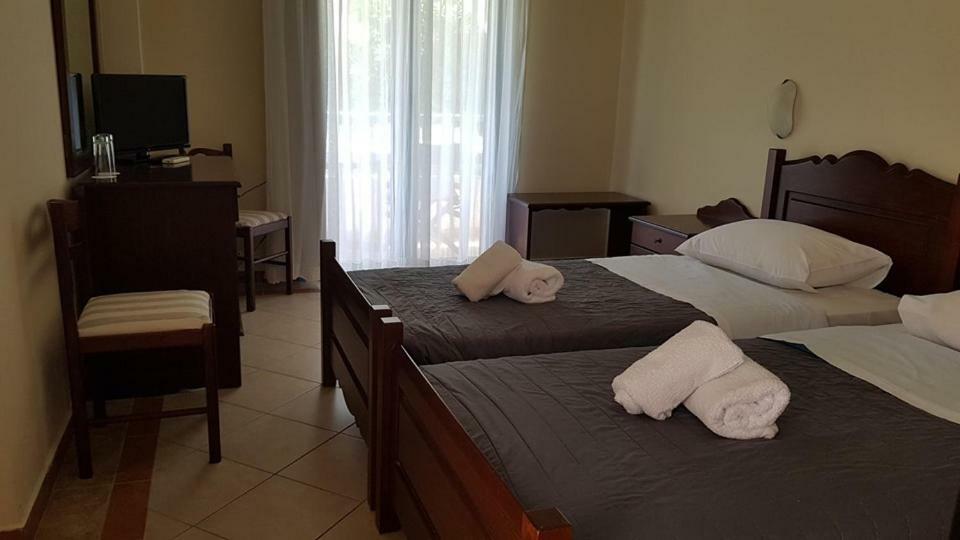 Skiros Palace Hotel Bagian luar foto